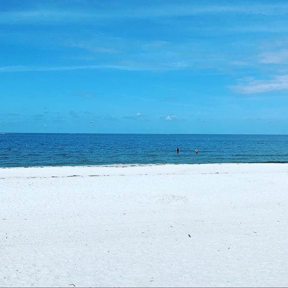 Meet your Posher, Ron - Picture 5 of 10